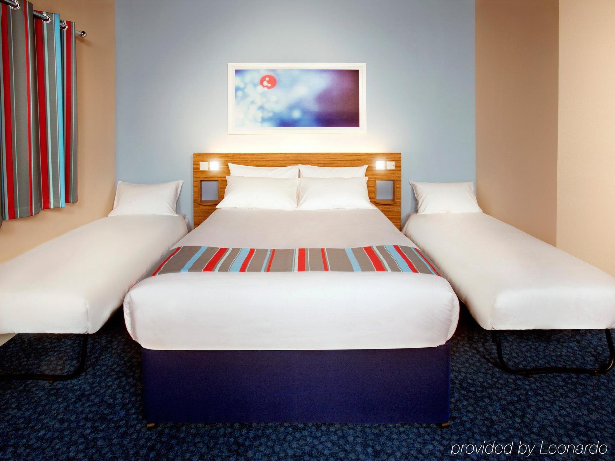 Travelodge London City Airport Exteriér fotografie