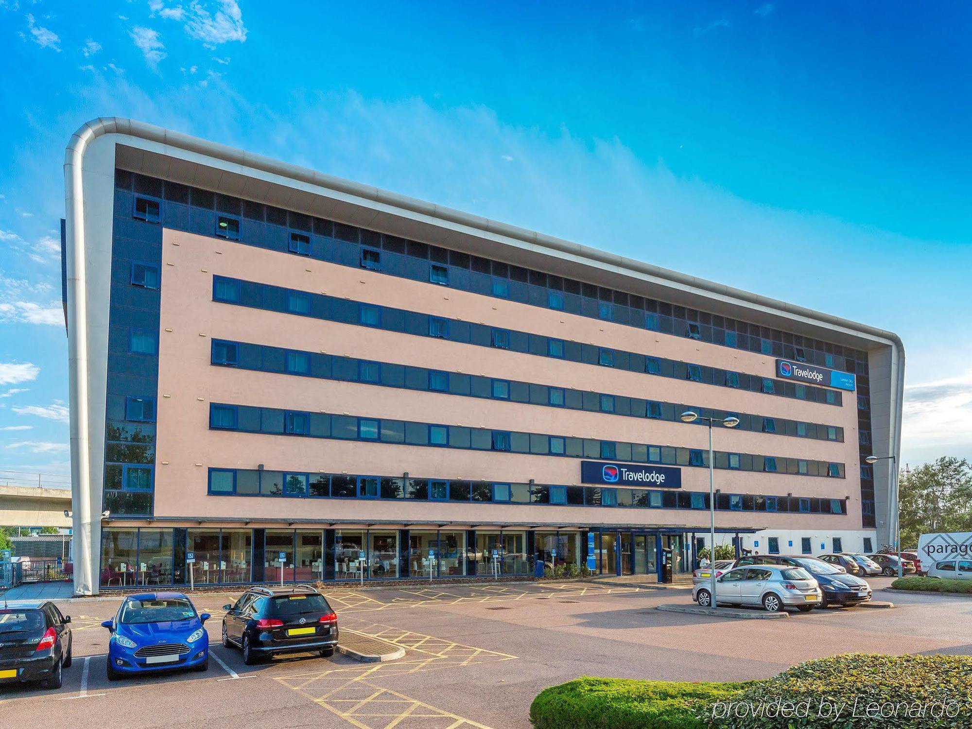 Travelodge London City Airport Exteriér fotografie