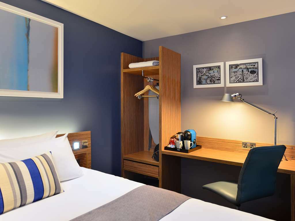 Travelodge London City Airport Pokoj fotografie