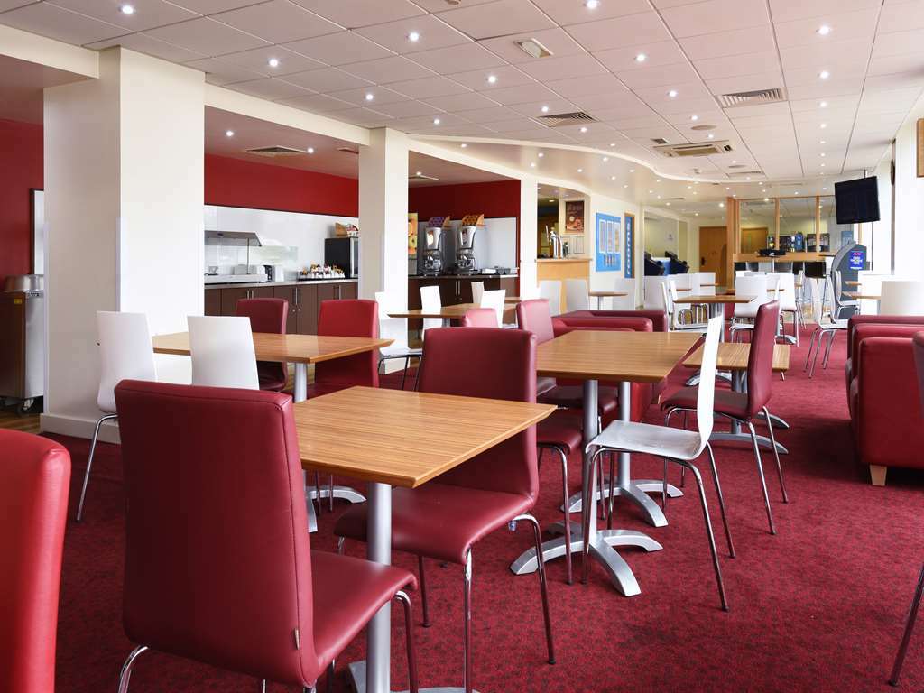 Travelodge London City Airport Restaurace fotografie